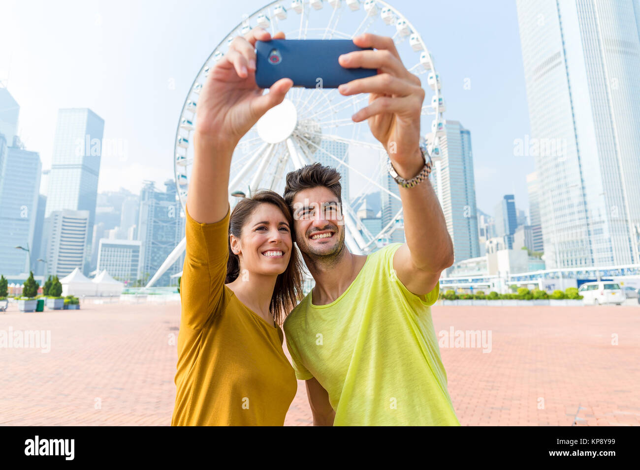 Kaukasische Paar nehmen Sie die selfie zusammen Stockfoto