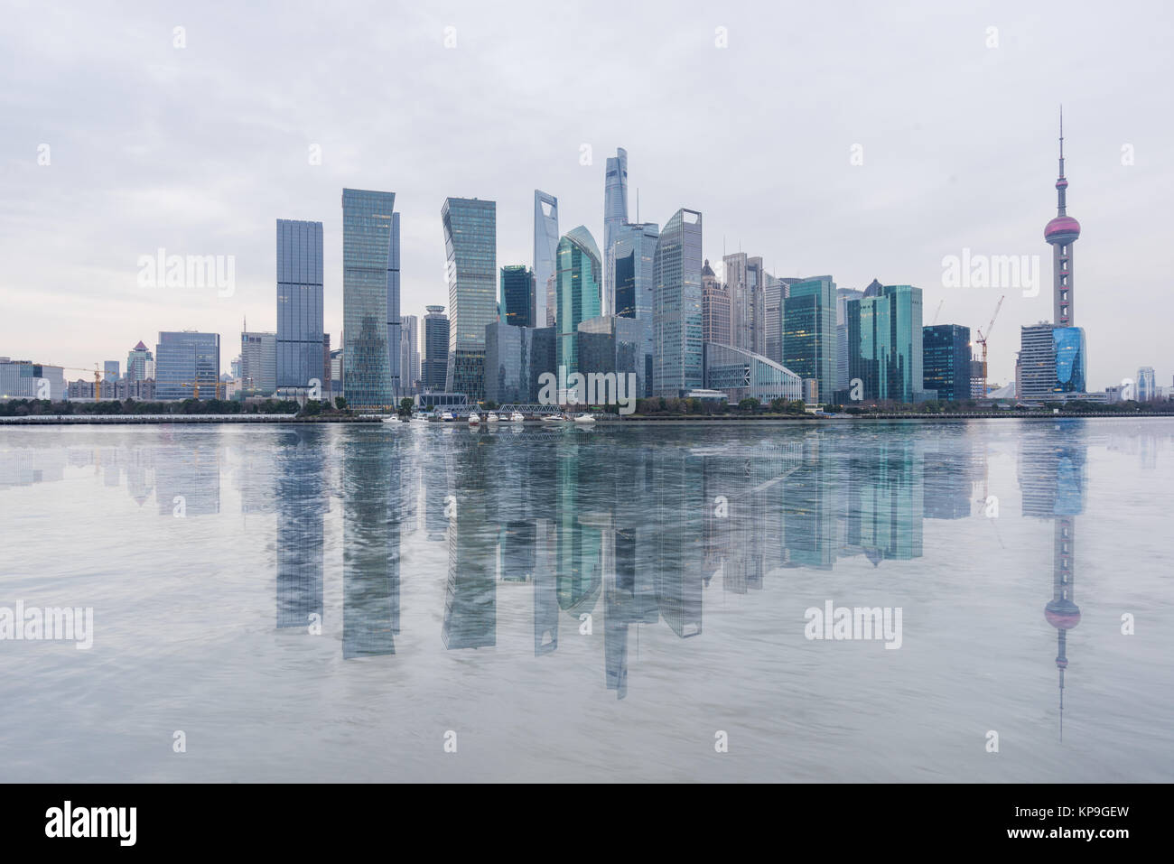 Wahrzeichen von Shanghai Huangpu Fluss in China. Stockfoto