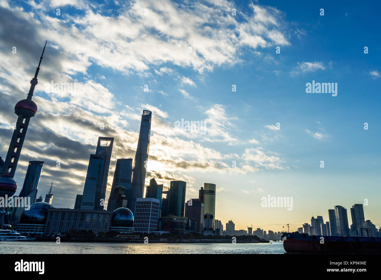 Wahrzeichen von Shanghai Huangpu Fluss in China. Stockfoto