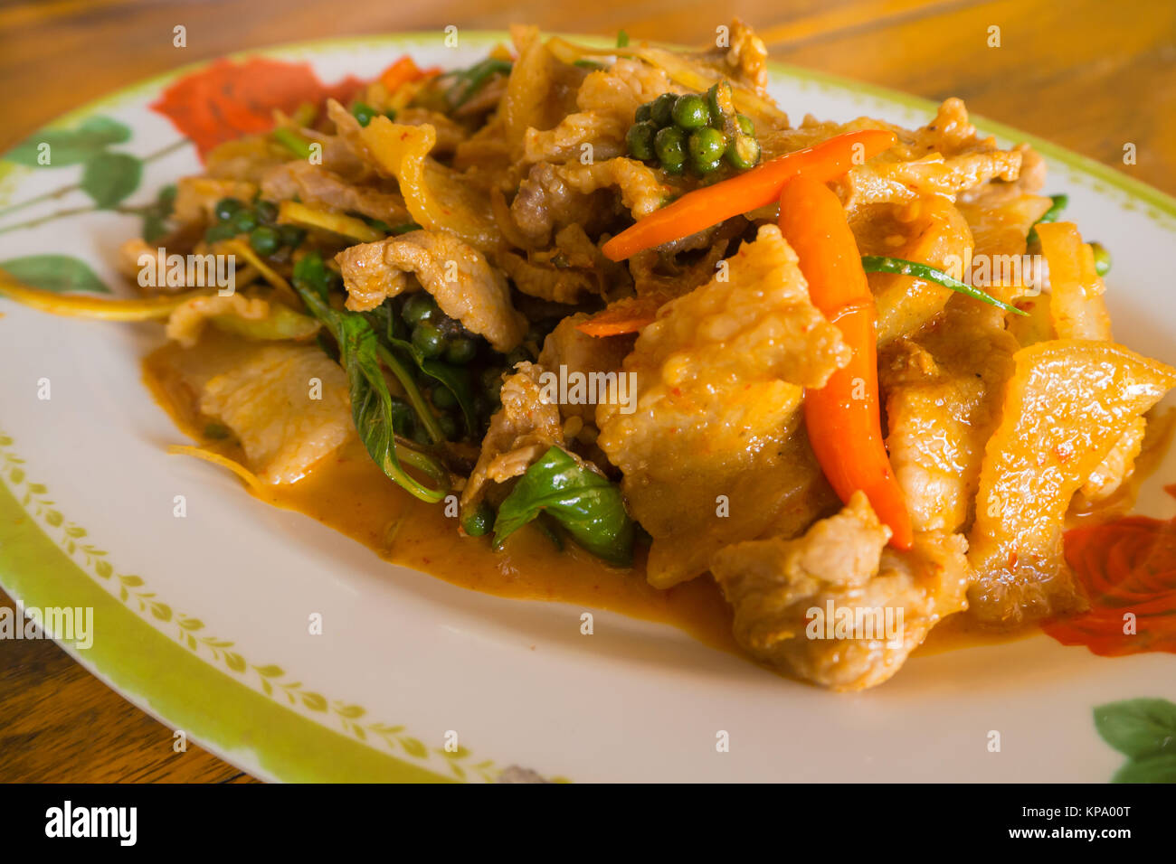 Rotes curry mit Wildschwein Stockfoto