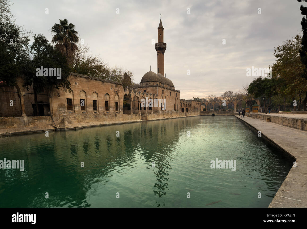 Moschee von Halil-ur-Rahman Reflexion über Abraham's Pool Fish Lake, Urfa, Türkei Stockfoto