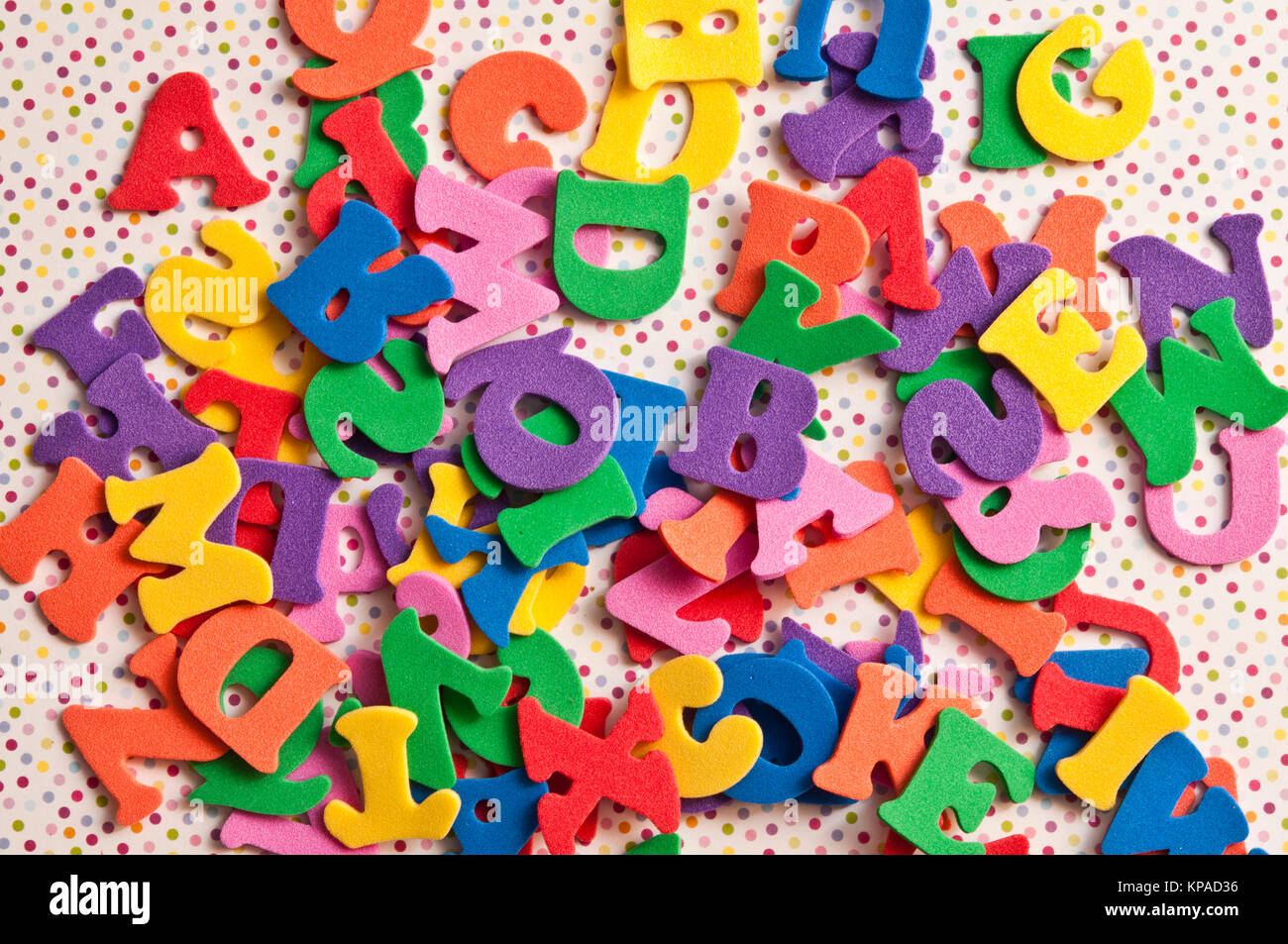 Colouful Alphabet Buchstaben auf farbigen Hintergrund Stockfoto