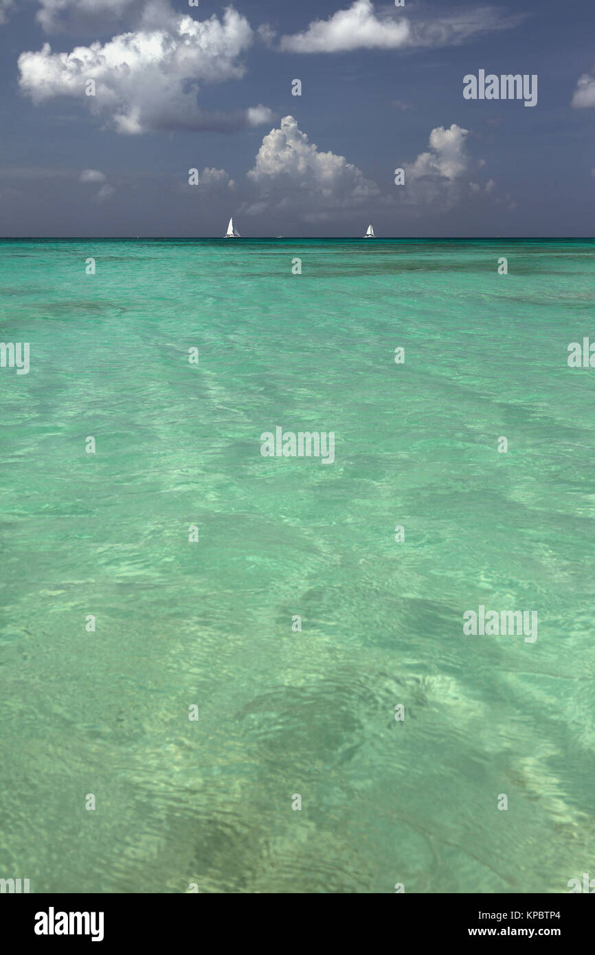 Meer, Schiffe und Wolken. Bridgetown, Barbados Stockfoto