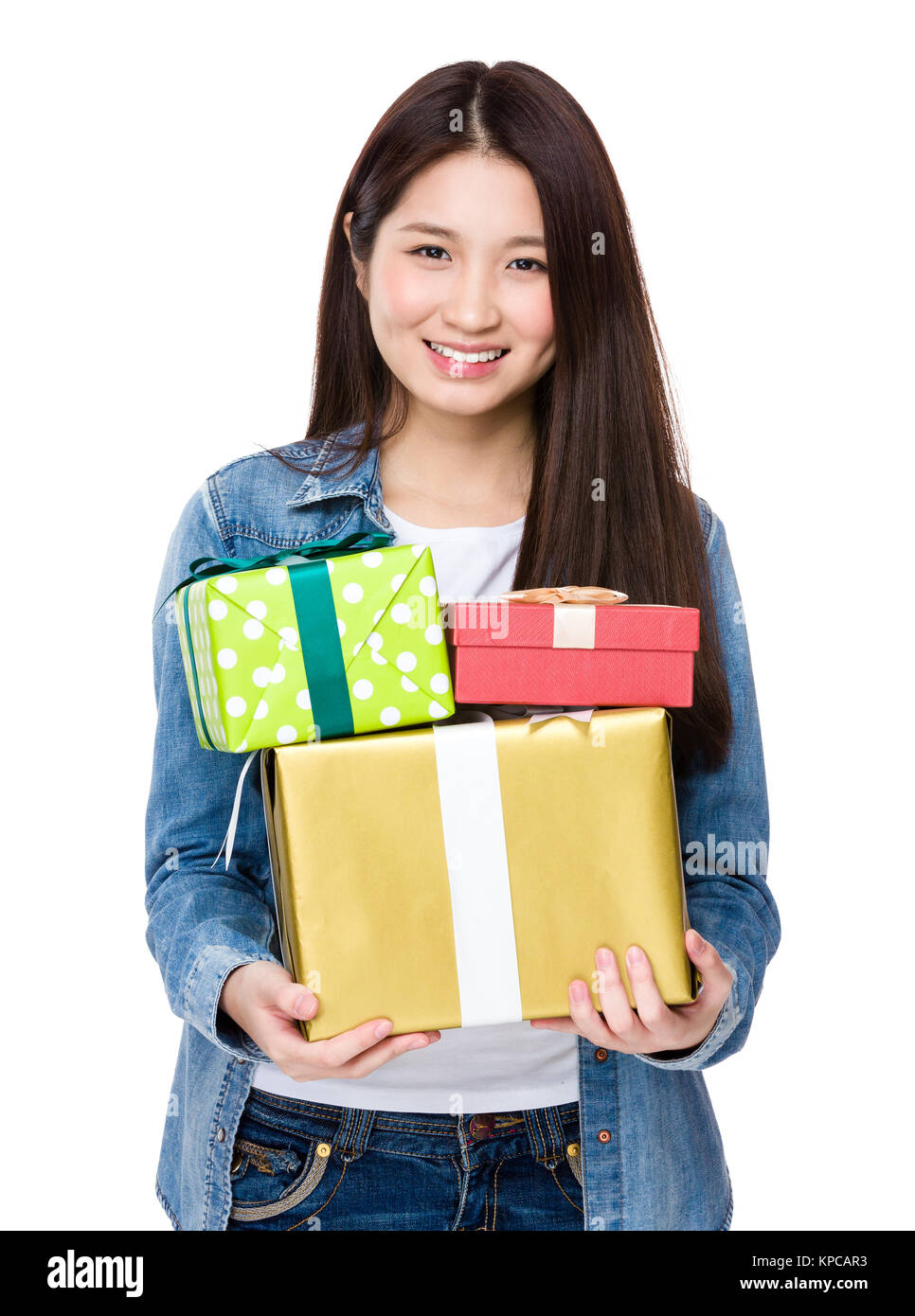 Asiatische Frau Holding mit vielen Geschenkbox Stockfoto