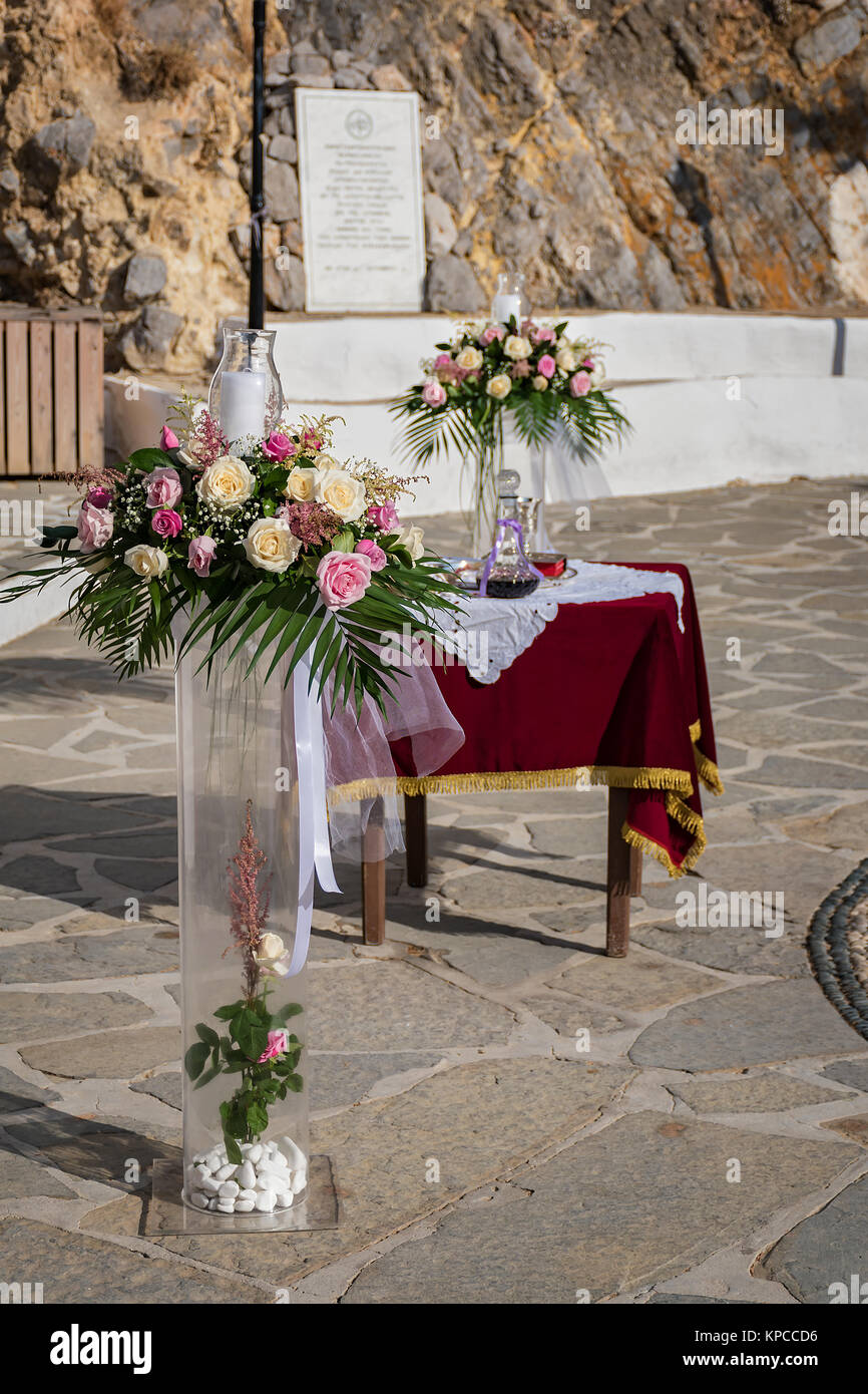 Wedding Chapel für die Zeremonie in St. Paul's Bay auf Rhodos, Griechenland, bereit Stockfoto
