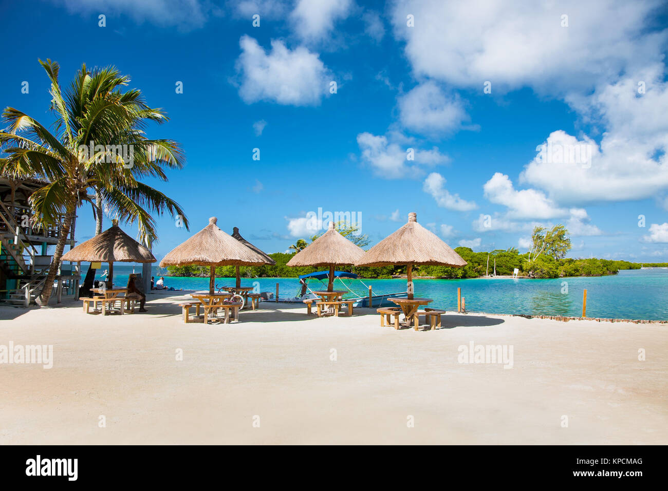 Schönen karibischen Anblick mit türkisfarbenem Wasser in Caye Caulker, Belize. Stockfoto