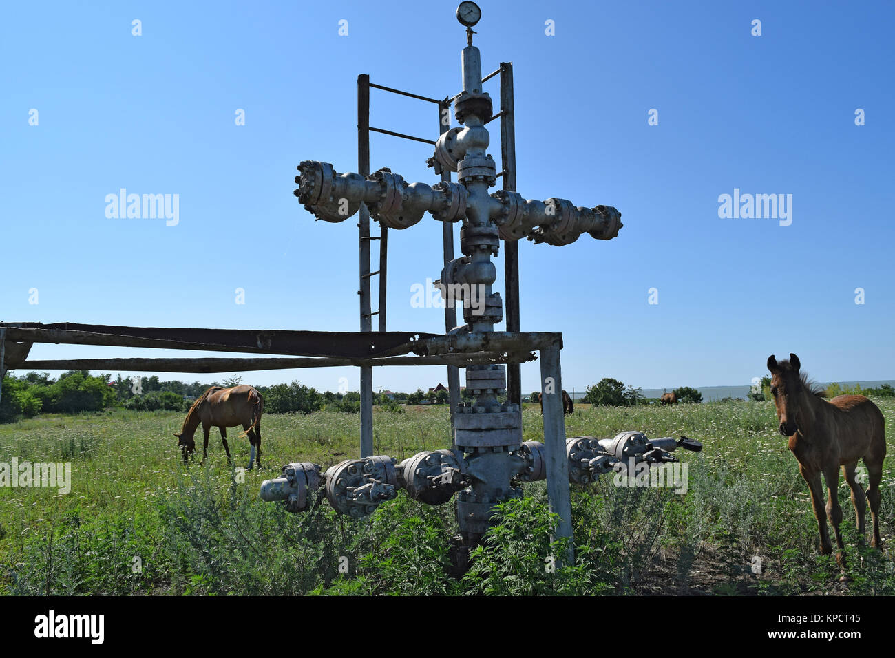 Ausrüstung von einer Ölquelle Stockfoto