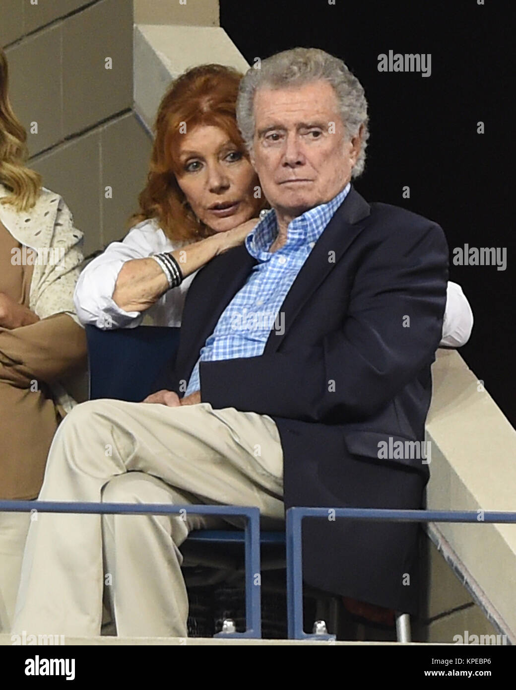 FLUSHING NY-SEPTEMBER 04: Regis Philbin, Joy Philbin, Tag elf der 2014 US Open am USTA Billie Jean King National Tennis Center am 4. September 2014 in der Nähe der Queens Borough von New York City. Personen: Regis Philbin, Joy Philbin Stockfoto