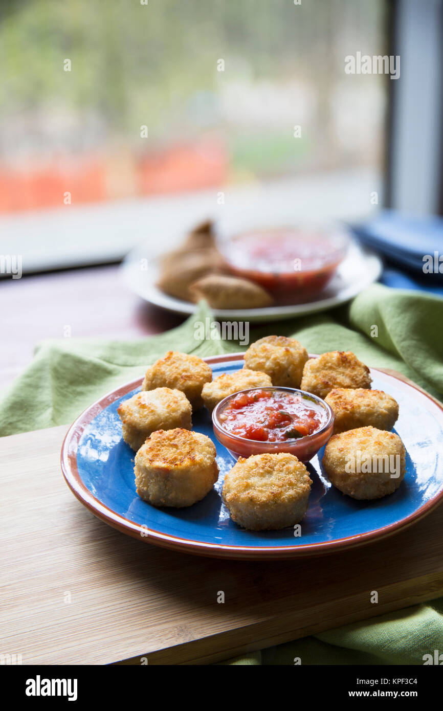 Knusprige Tapas Vertikale Stockfoto