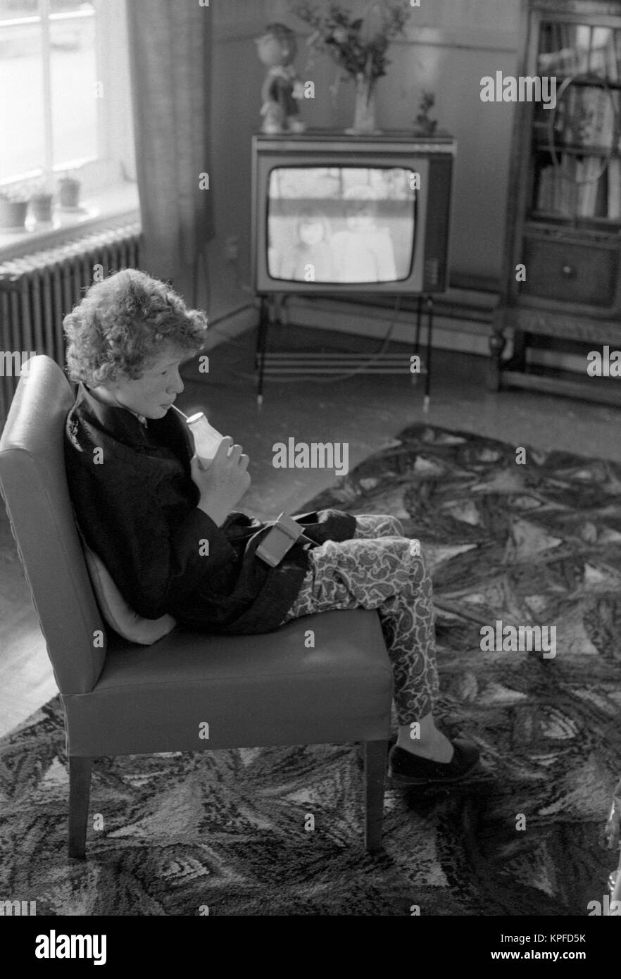 Television seventies 70s 1970s Fotos und Bildmaterial in hoher