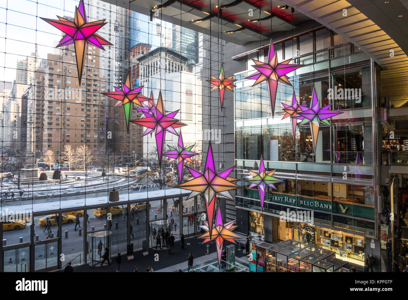 Time Warner Center eingerichtet f??r die Ferienzeit, Columbus Circle