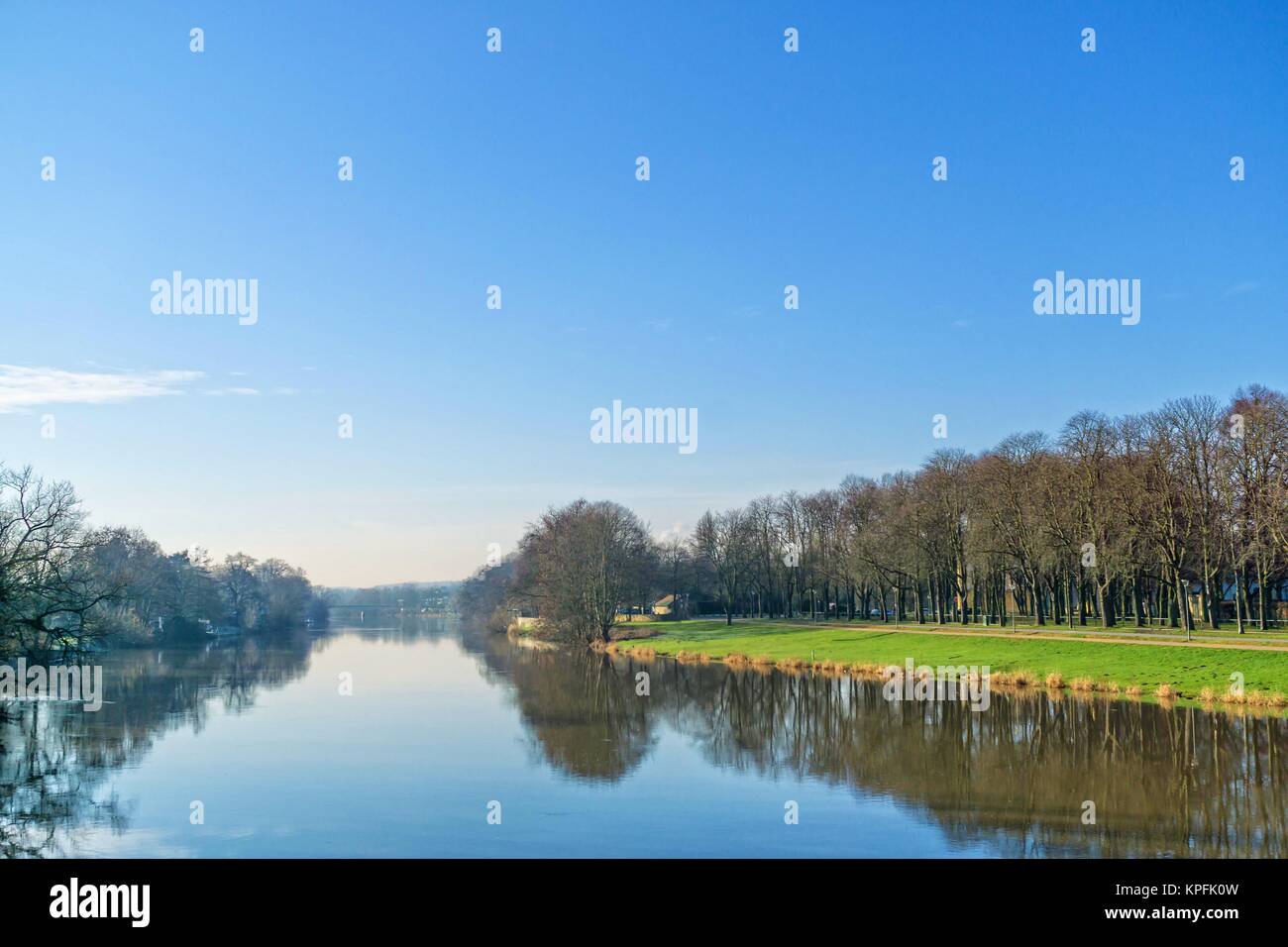 Der Fulda in Kassel am auedamm Stockfoto