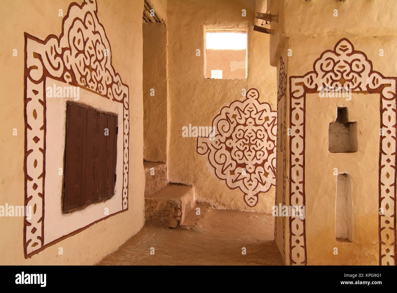 Mauretanien, Oualata, Innenraum mit Wand Dekoration Stockfoto