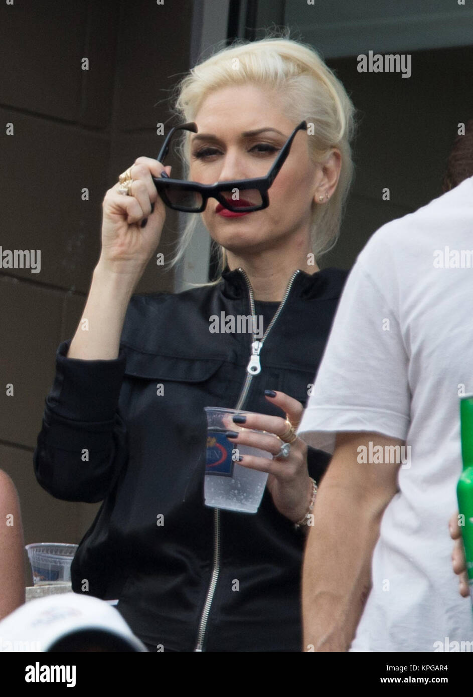 FLUSHING NY-SEPTEMBER 06: Gwen Stefani, Chris Evert, Tag 13 der 2014 US Open am USTA Billie Jean King National Tennis Center am 6. September 2014 in der Nähe der Queens Borough von New York City People: Gwen Stefani, Chris Evert Stockfoto