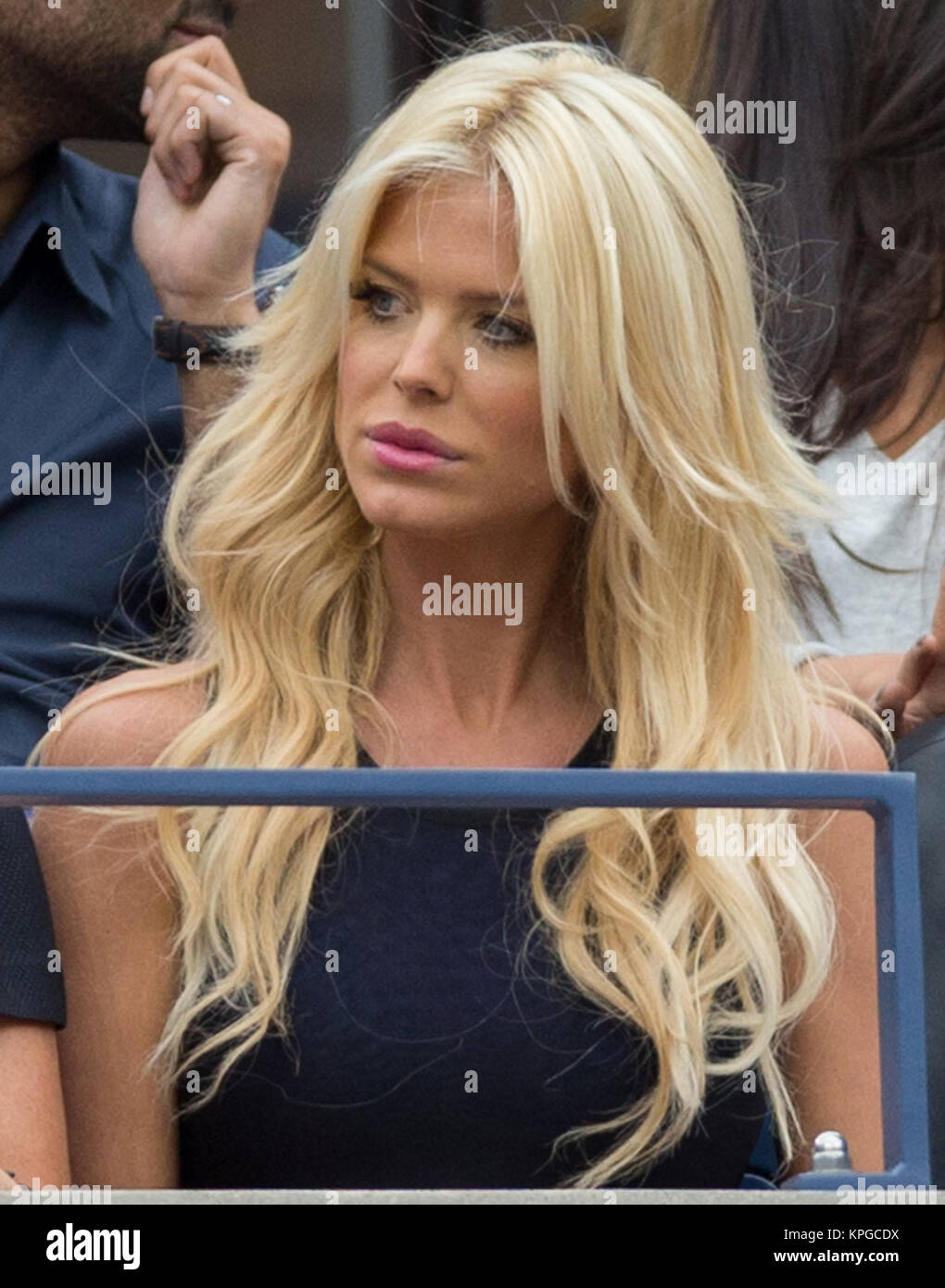 FLUSHING NY-SEPTEMBER 08: Victoria Silvstedt, an der Mens Singles Finale Tag 15 der 2014 US Open am USTA Billie Jean King National Tennis Center am 8. September 2014 in der Nähe der Queens Borough von New York City People: Victoria Silvstedt Stockfoto