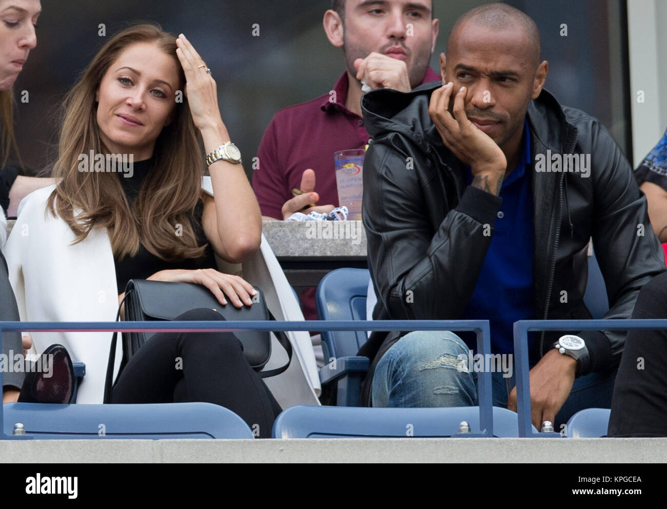 FLUSHING NY-SEPTEMBER 08: Andrea Rajacic, Thierry Henry, an der Mens Singles Finale Tag 15 der 2014 US Open am USTA Billie Jean King National Tennis Center am 8. September 2014 in der Nähe der Queens Borough von New York City People: Andrea Rajacic, Thierry Henry Stockfoto