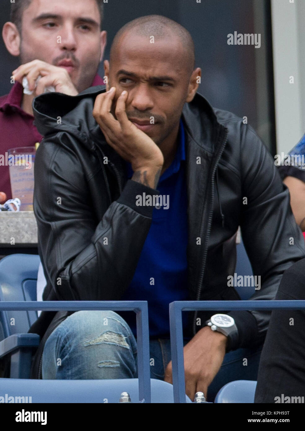 FLUSHING NY-SEPTEMBER 08: Thierry Henry, an der Mens Singles Finale Tag 15 der 2014 US Open am USTA Billie Jean King National Tennis Center am 8. September 2014 in der Nähe der Queens Borough von New York City People: Thierry Henry Stockfoto