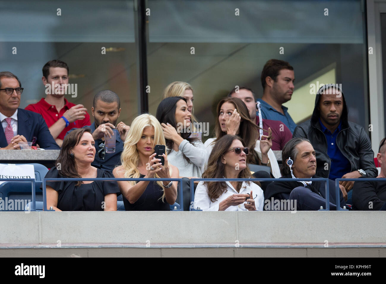 FLUSHING NY-SEPTEMBER 08: Victoria Silvstedt, an der Mens Singles Finale Tag 15 der 2014 US Open am USTA Billie Jean King National Tennis Center am 8. September 2014 in der Nähe der Queens Borough von New York City People: Victoria Silvstedt Stockfoto