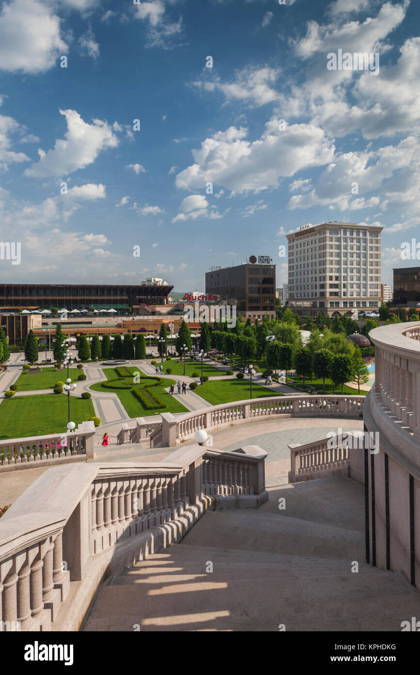 Rumänien, Moldawien, Iasi, Palas Mall durch den Palast der Kultur Stockfoto