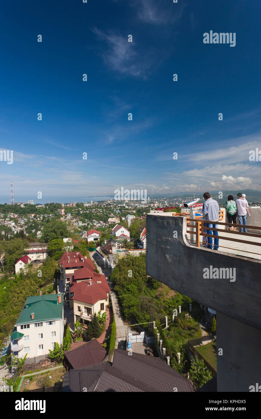 Russland, Schwarzmeer-Küste, Sotschi, erhöhten Blick auf die Stadt vom Arboretum Park Stockfoto