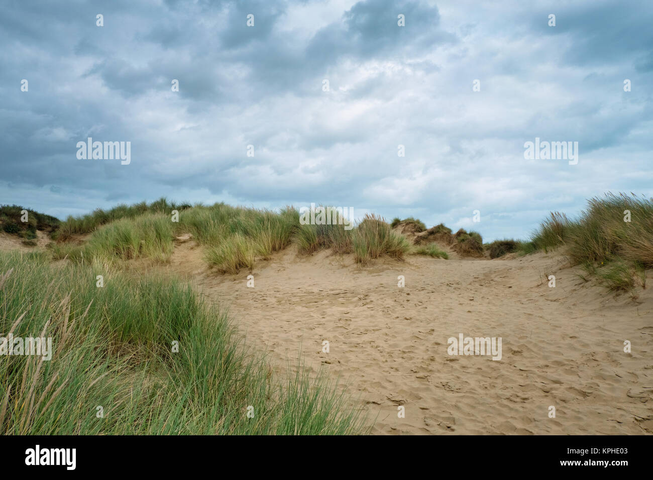 Dünen und Strand, Camber Sands, Sturz, in der Nähe von Rye, East Sussex, Großbritannien Stockfoto