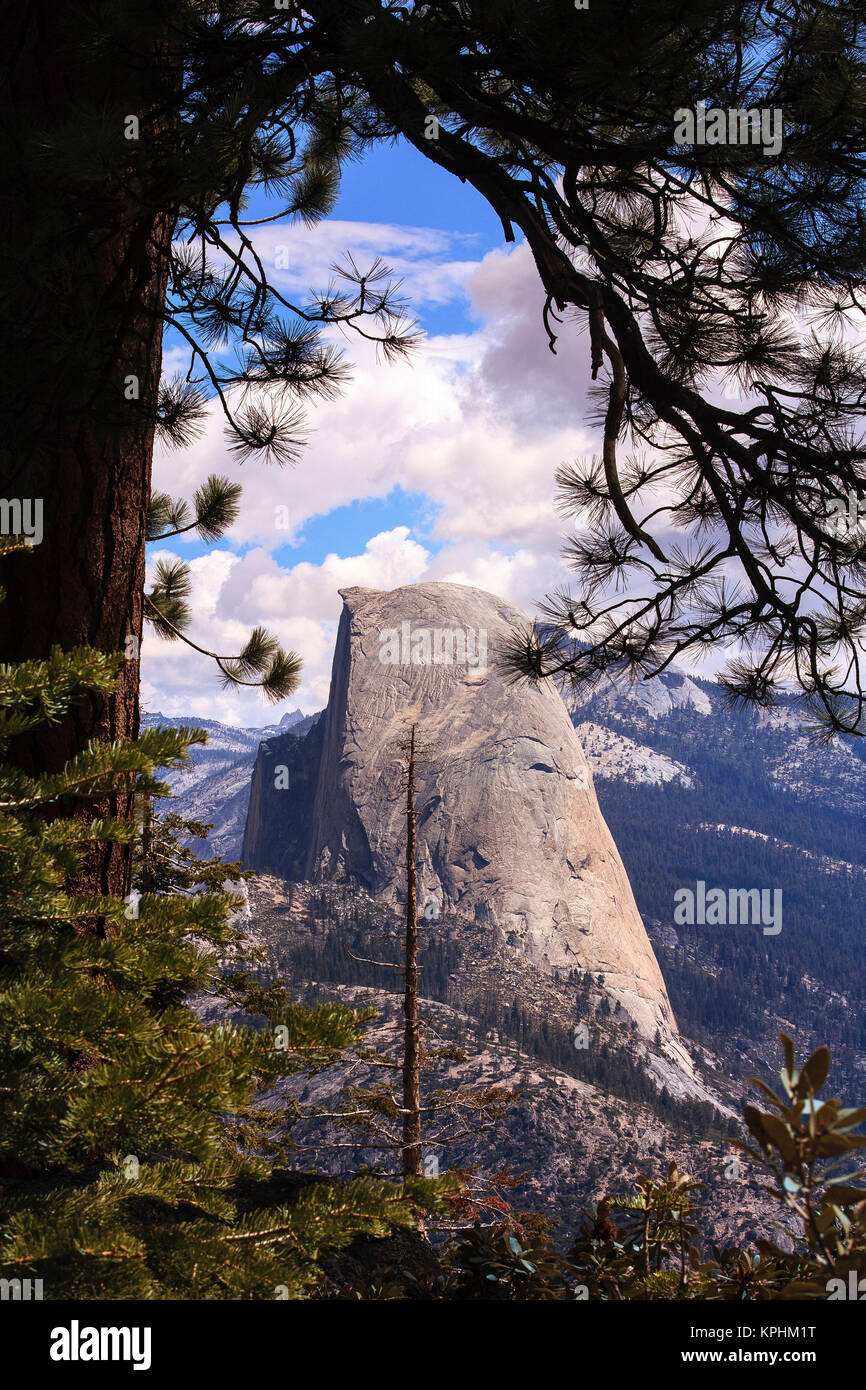 Profil des Half Dome vom Glacier Point. Yosemite, Kalifornien, USA. Stockfoto