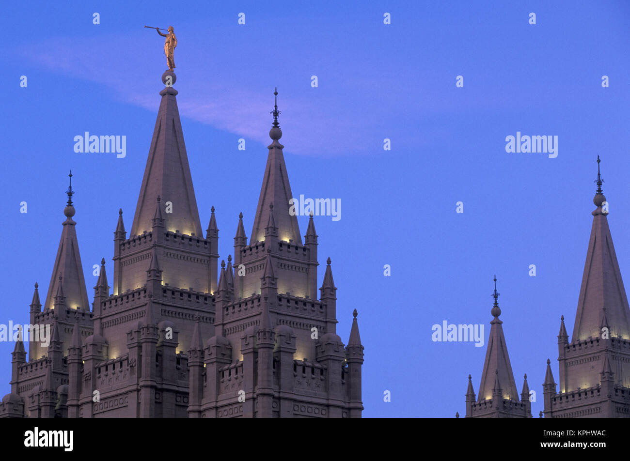 USA, Utah, Salt Lake City, Temple Square, Mormon Temple in der Morgendämmerung Stockfoto