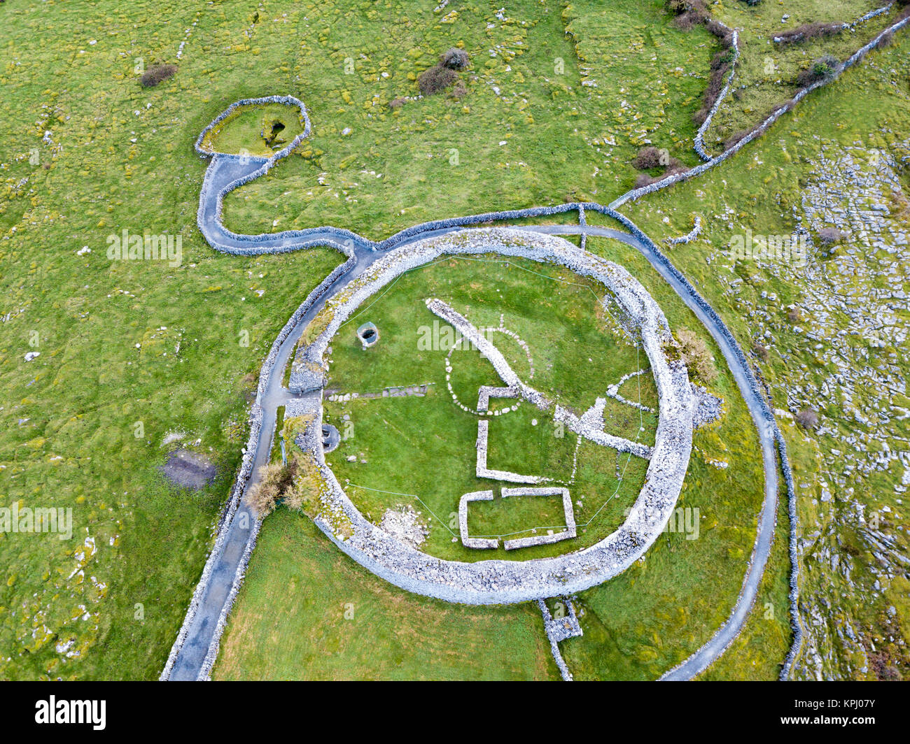 Caherconnell keltischen Stein fort, das frühe Mittelalter in der Region Burren, County Clare, Irland Stockfoto