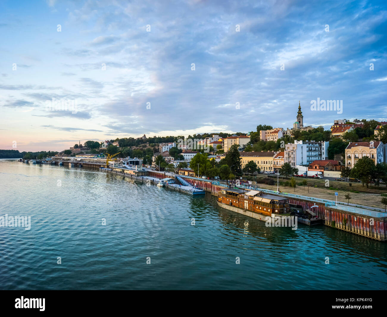 Anzeigen von Belgrad aus dem Fluss Sava, Belgrad, Vojvodina, Serbien Stockfoto
