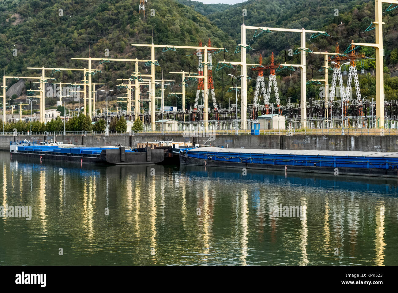 Iron Gate Wasserkraftwerk, das größte Damm an der Donau und einem der größten Wasserkraftwerke in Europa Stockfoto