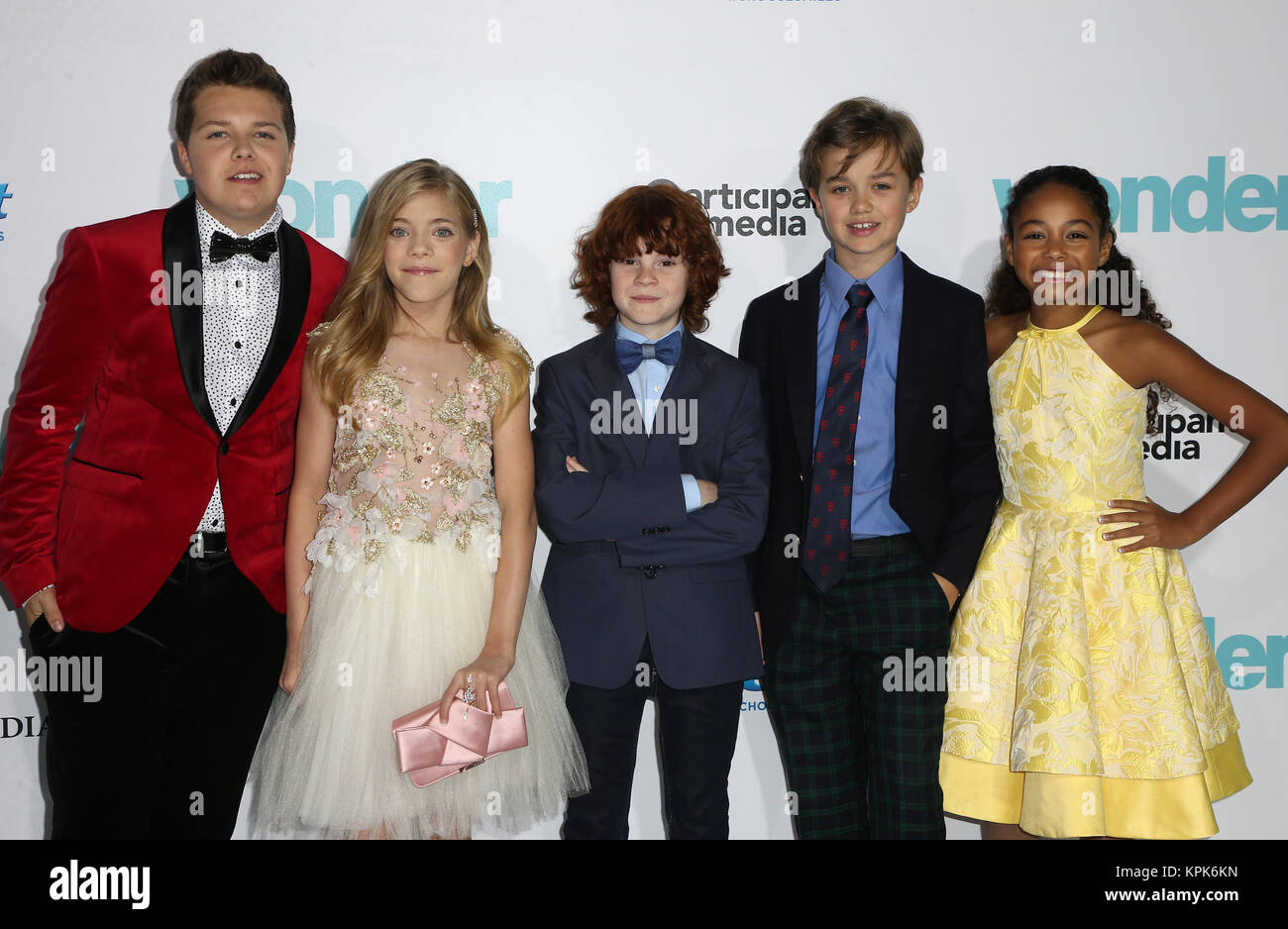 'Film Wunder' Premiere im Regency Dorf Theater - Ankunft mit: Noah Jupe, Ty Consiglio, James Hughes, Elle McKinnon, Kyle Breitkopf und Millie Davis Wo: Westwood, Kalifornien, Vereinigte Staaten, wenn: 15 Nov 2017 Credit: FayesVision/WENN.com Stockfoto