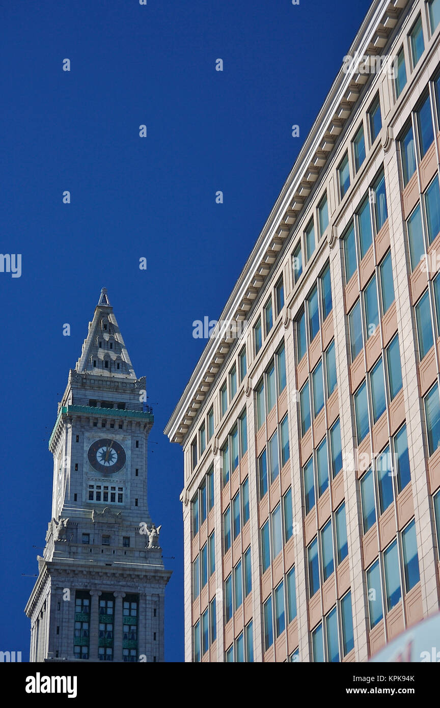 USA, Massachusetts, Boston. Ein Blick auf den historischen Custom House Tower, in der Mitte der 1800er, jetzt Gehäuse das Marriott Custom House Hotel Stockfoto