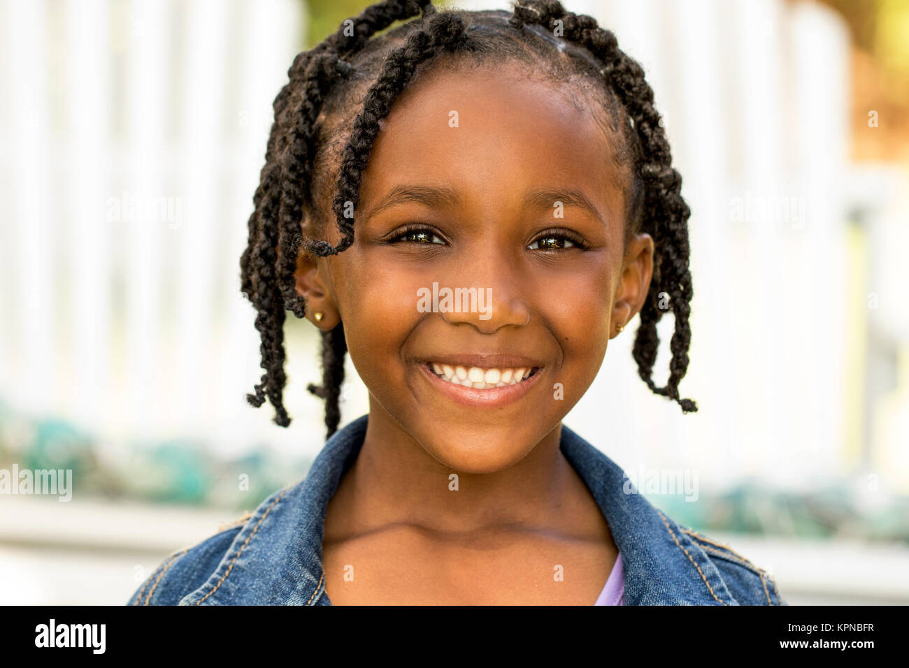 Cute African American kleines Mädchen. Stockfoto