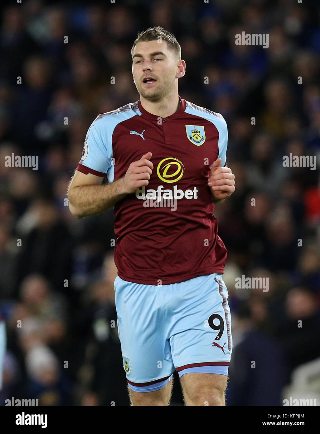 Burnley Sam Vokes während der Premier League Match an der AMEX Stadion, Brighton. PRESS ASSOCIATION Foto. Bild Datum: Samstag, 16 Dezember, 2017. Siehe PA-Geschichte Fußball Brighton. Photo Credit: Gareth Fuller/PA-Kabel. Einschränkungen: EDITORIAL NUR VERWENDEN Keine Verwendung mit nicht autorisierten Audio-, Video-, Daten-, Spielpläne, Verein/liga Logos oder "live" Dienstleistungen. On-line-in-Verwendung auf 75 Bilder beschränkt, kein Video-Emulation. Keine Verwendung in Wetten, Spiele oder einzelne Verein/Liga/player Publikationen. Stockfoto