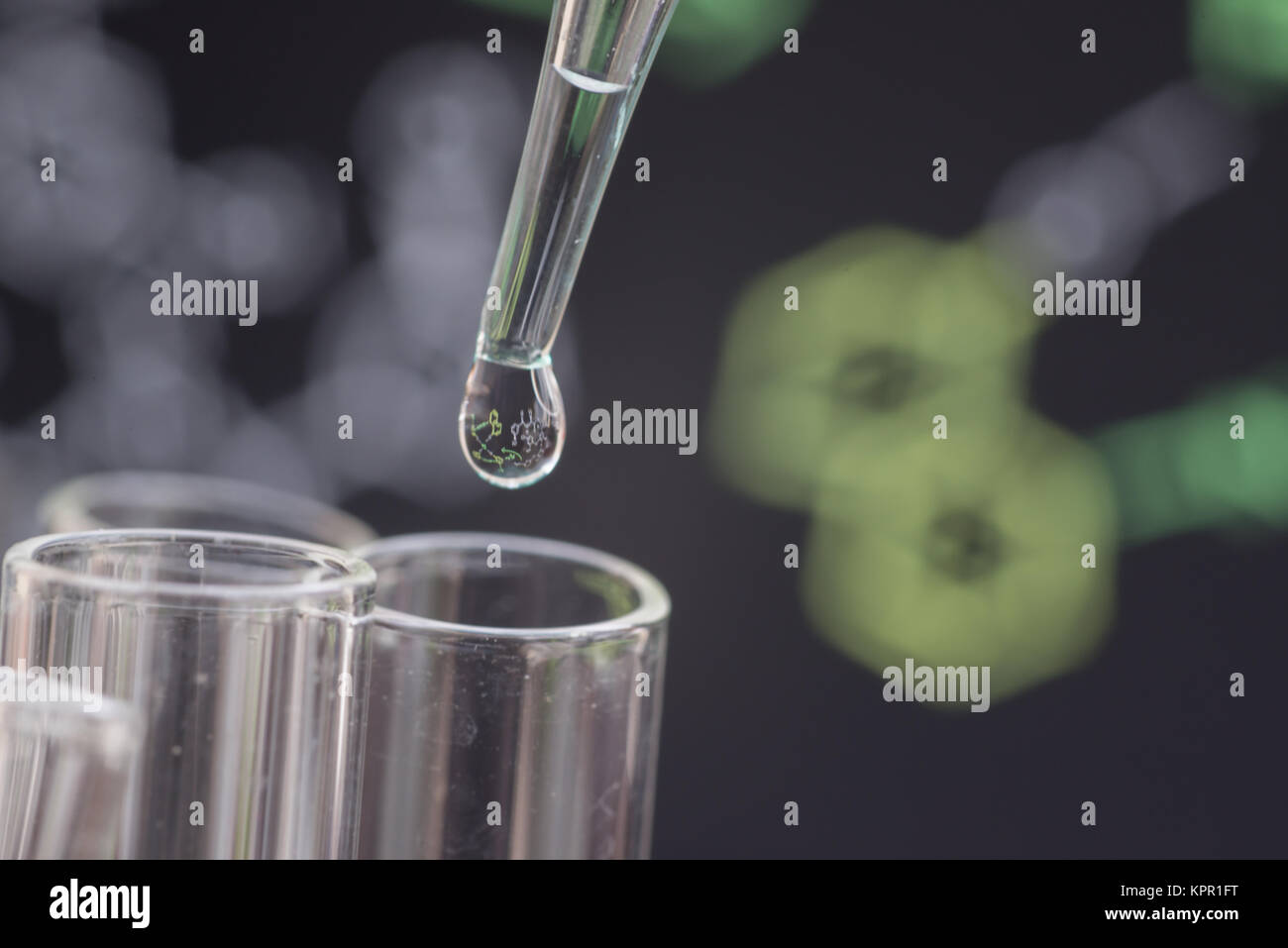 Flüssigkeit im Reagenzglas Stockfoto