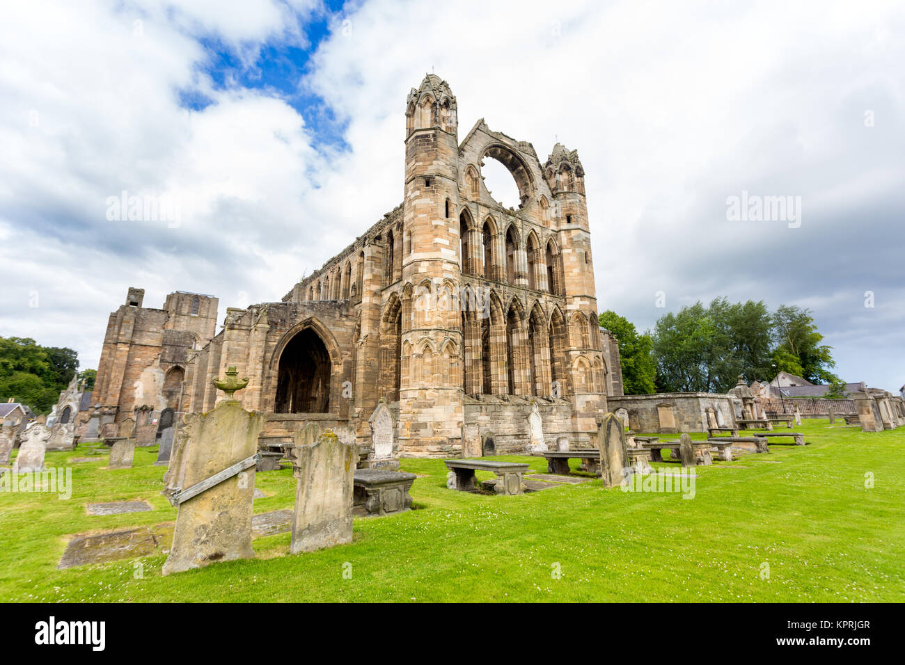Die Ruinen der alten Elgin Cathedral im Nordosten von Schottland (die Moray Council). Stockfoto