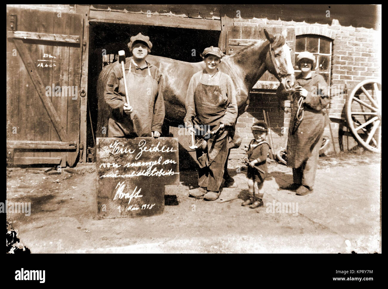 Weibliche Ersatz für Männer auf der Vorderseite Stockfoto