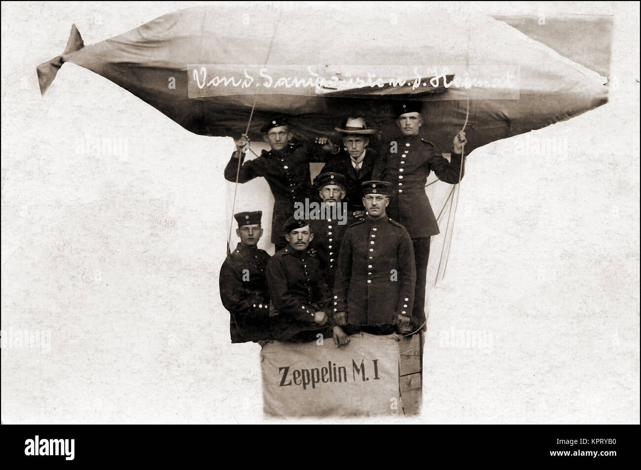Über Zeppelin Homeward Bound Stockfoto