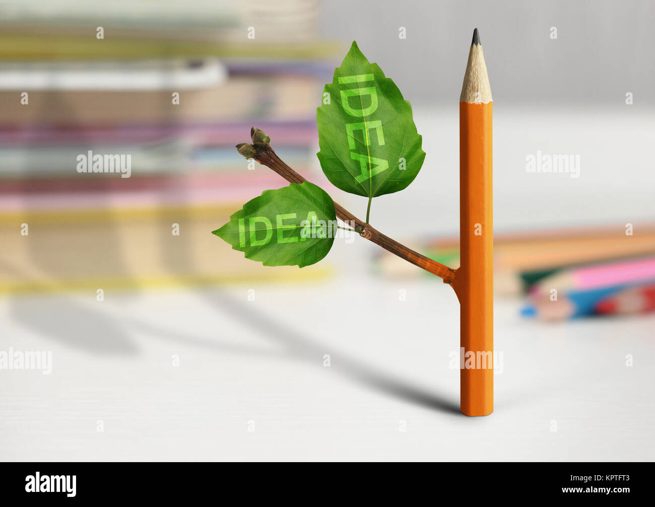 Frische Idee Kreativ Konzept, Bleistift mit Blättern Stockfoto
