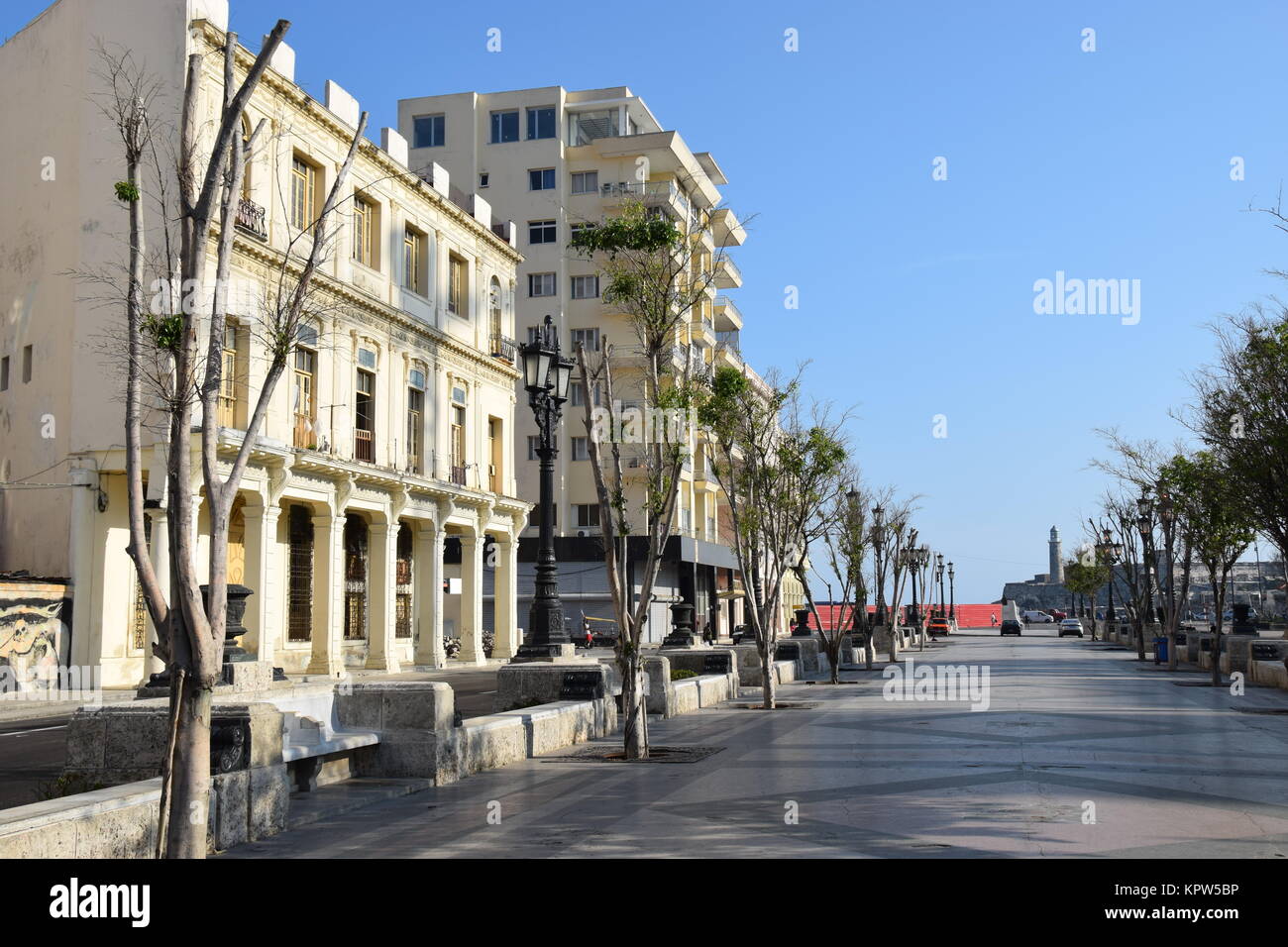Boulevard in der Altstadt von Havanna Stockfoto