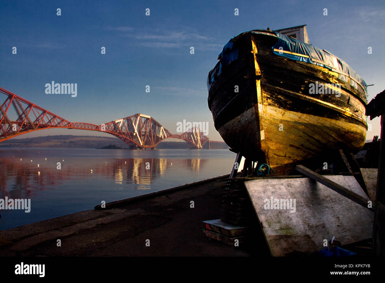 North Queensferry altes Schiff Stockfoto