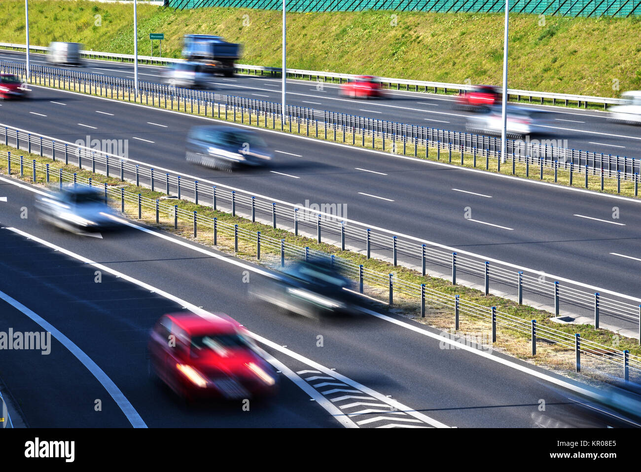 Sechs Lane gesteuert - Zugang Autobahn in Polen Stockfoto