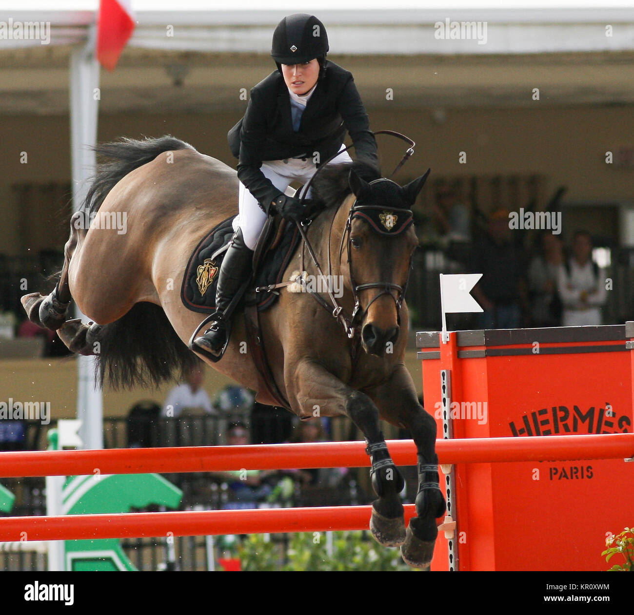 WELLINGTON, FL - 26. Januar: Jessica Springsteen l participtaes in der FTI Winter Equestrian Festival im Palm Beach International Equestrian Center am 26. Januar 2014 in Wellington, Florida Personen: Jessica Springsteen Stockfoto