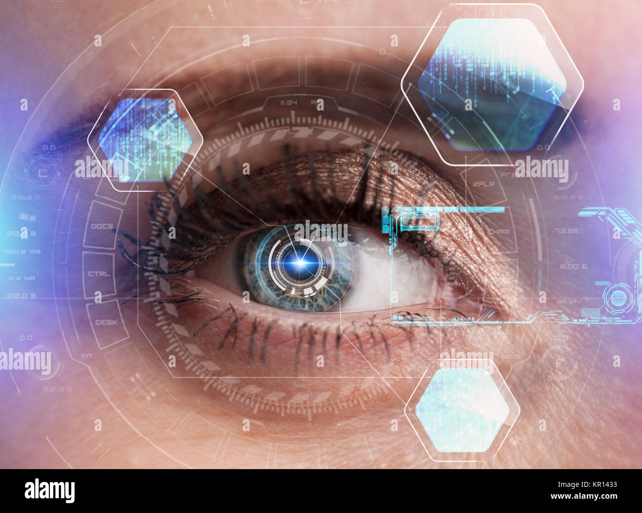 Menschliche Auge mit futuristischen Schnittstelle. Technologie. Augmented Reality Stockfoto