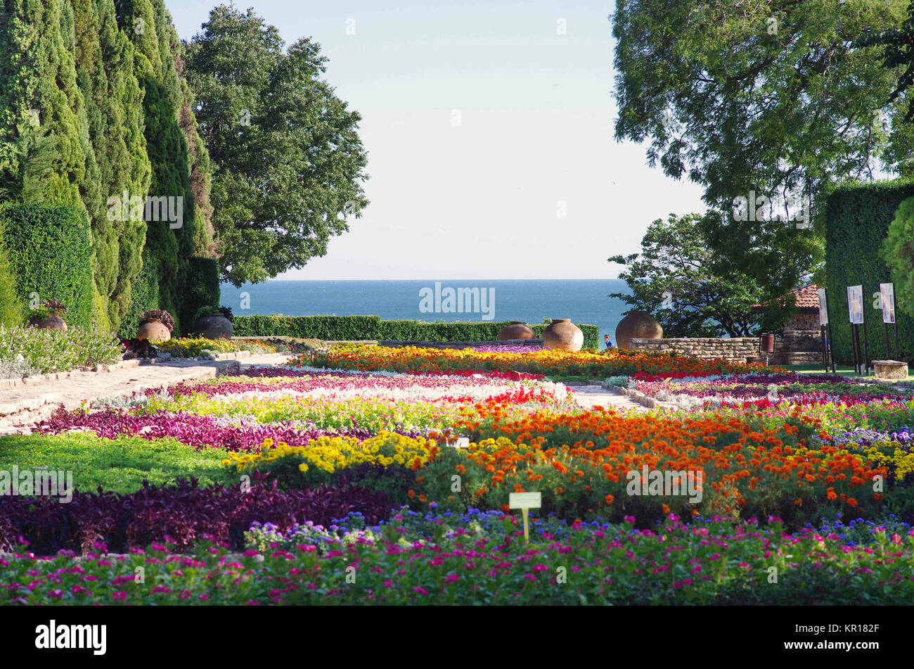 Der botanische Garten in der ehemaligen Sommerresidenz von Königin