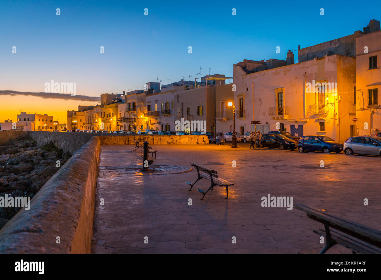 Sonnenuntergang in Gallipoli, Provinz Lecce, Apulien, Süditalien. Stockfoto