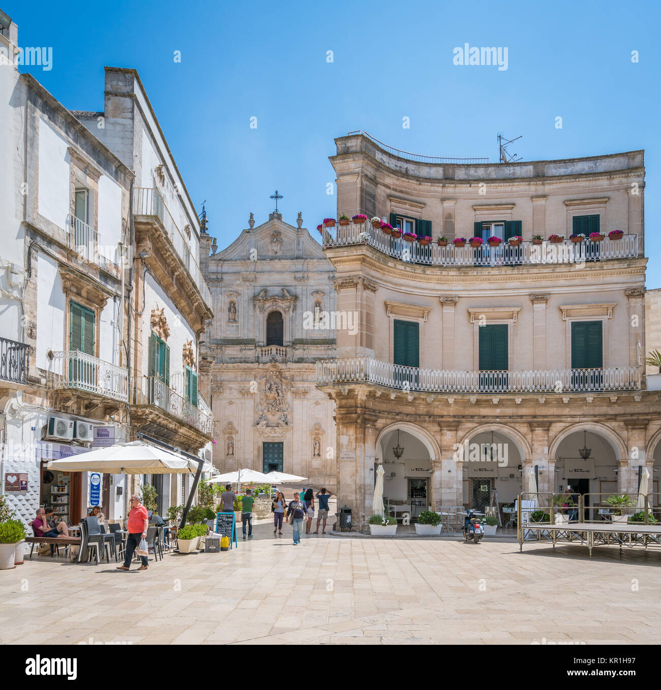 Morgen Sommer in Martina Franca in der Provinz Taranto, Apulien, Süditalien. Stockfoto