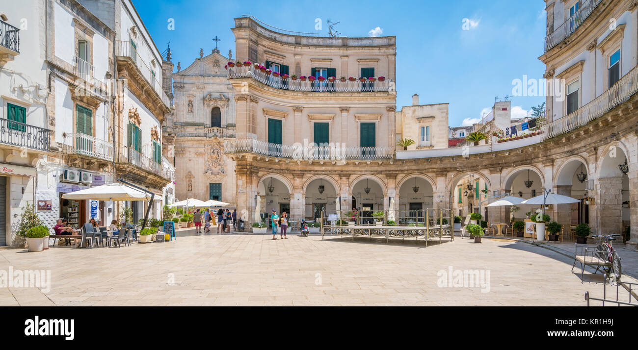 Morgen Sommer in Martina Franca in der Provinz Taranto, Apulien, Süditalien. Stockfoto