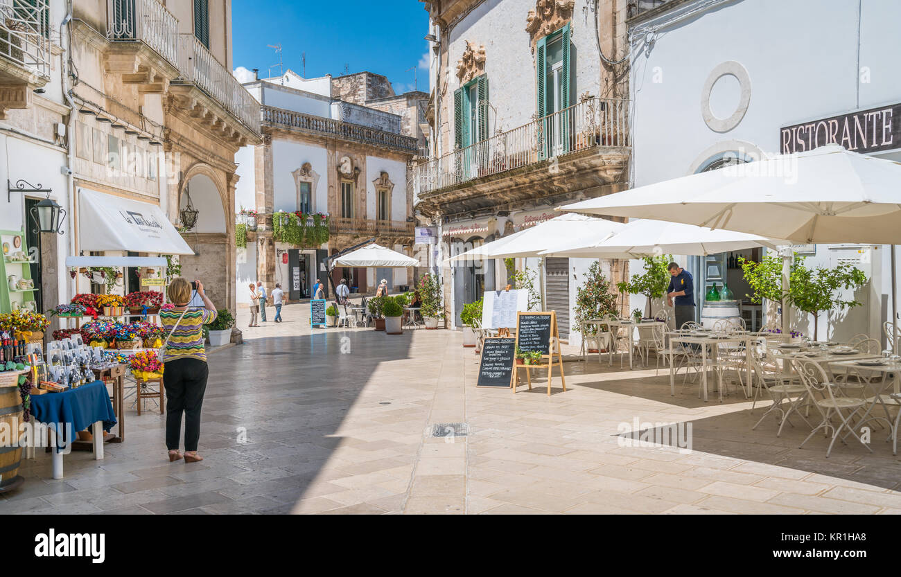 Morgen Sommer in Martina Franca in der Provinz Taranto, Apulien, Süditalien. Stockfoto