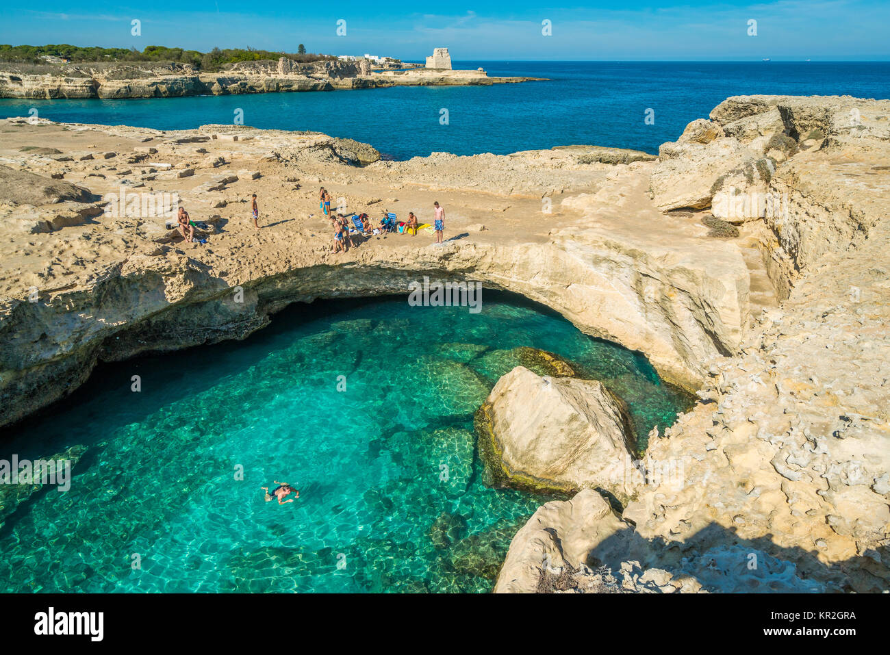 Die berühmte Grotta della Poesia, Provinz Lecce, in der Region Salento Apulien, Süditalien. Stockfoto